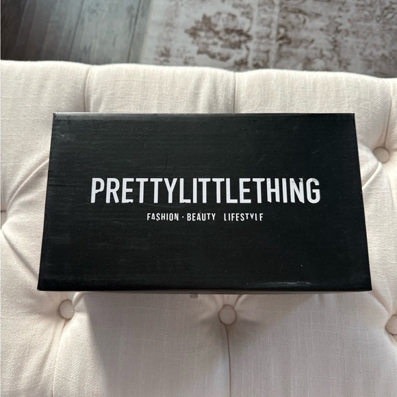 NEW PrettyLittleThing Pink Strappy Heeled Sandals Size‎ 7 - Picture 8 of 9